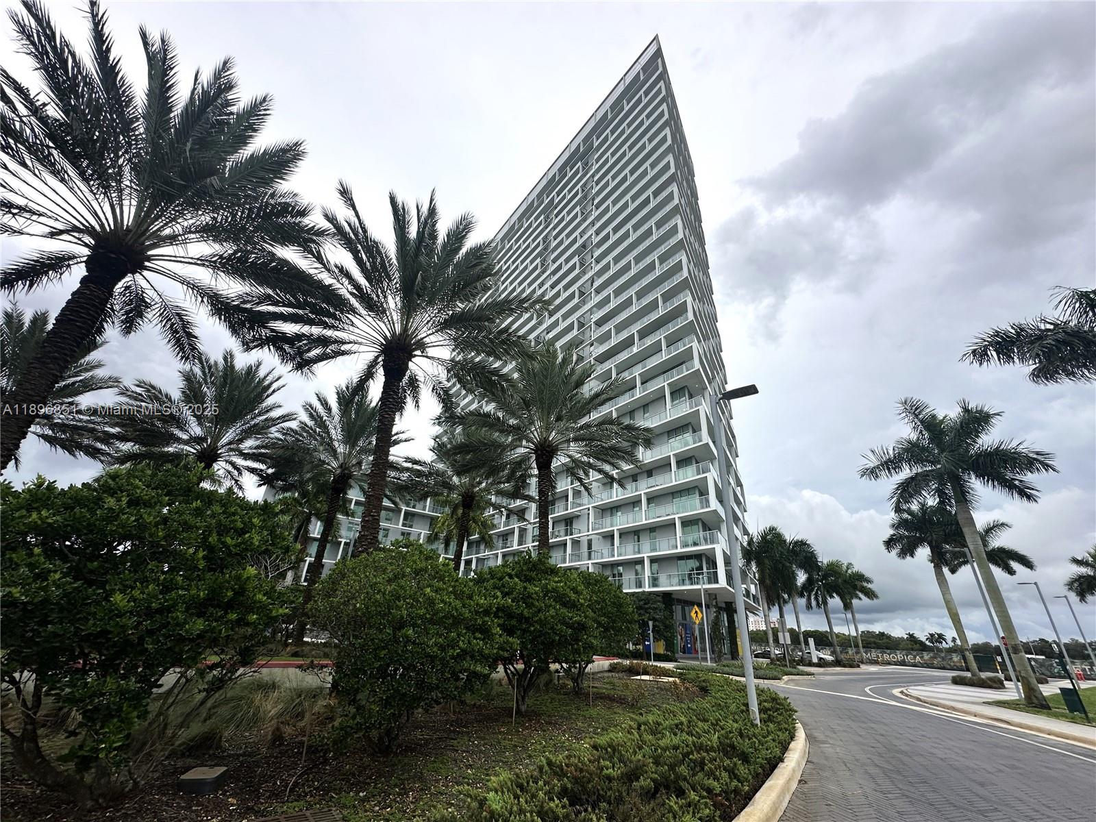 Metropica North Tower One