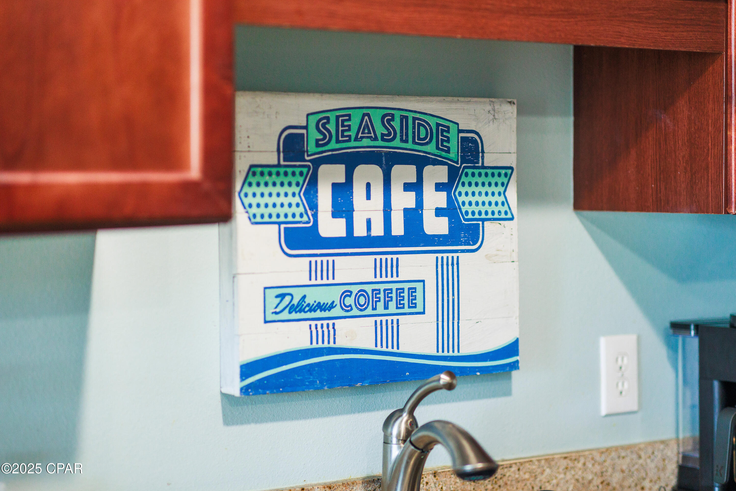 Image 17 For 9860 Thomas Drive 621