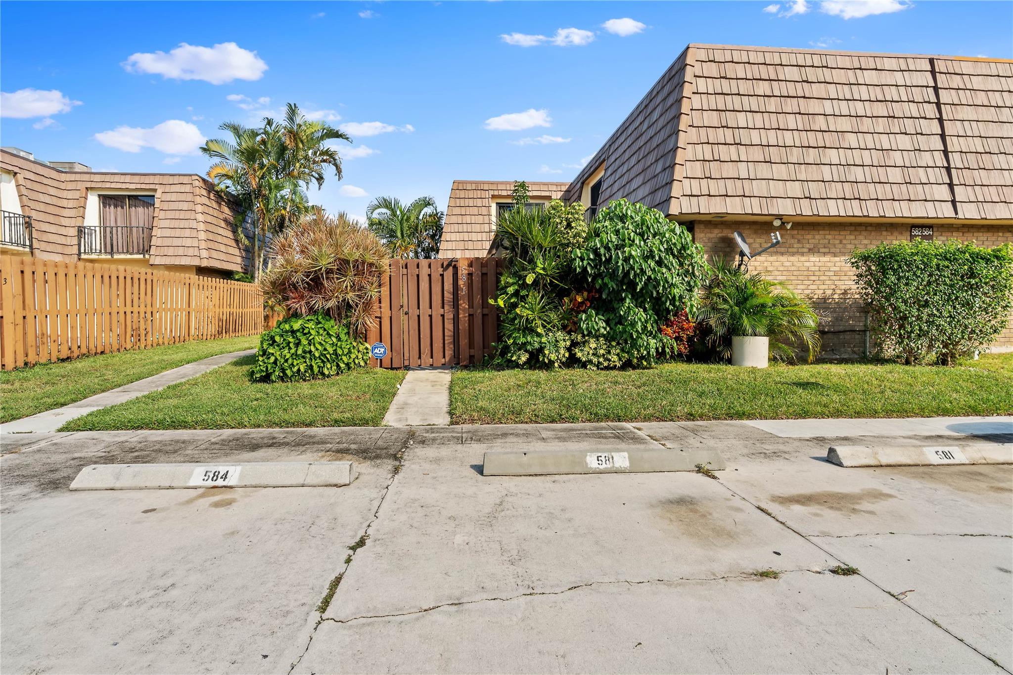 Homes for sale in Palm Springs, FL | 581 Springdale Cir #58-A, Palm Springs, FL 33461 | MLS# F10530787