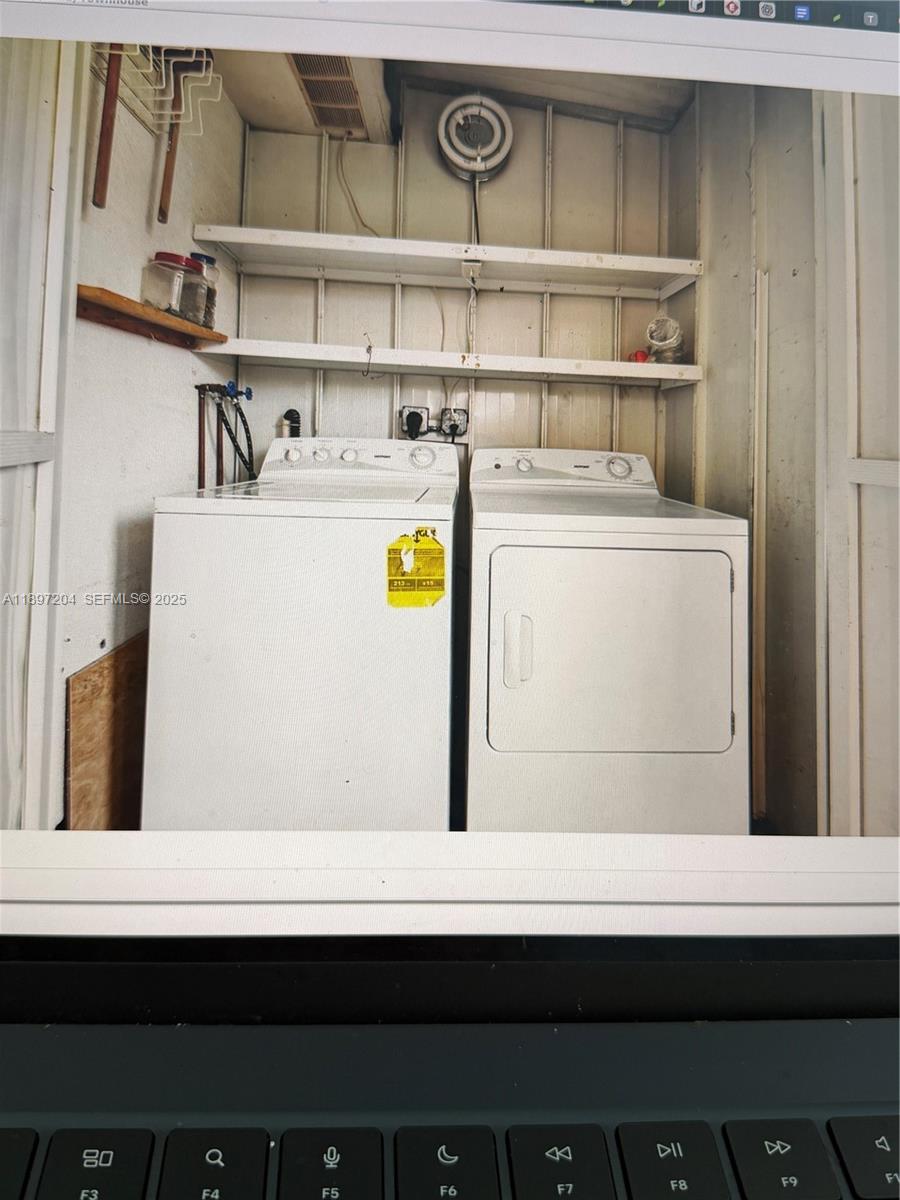 Homes for sale in Delray Beach, FL | 190 Seville H #H, Delray Beach, FL 33446 | MLS# A11897204