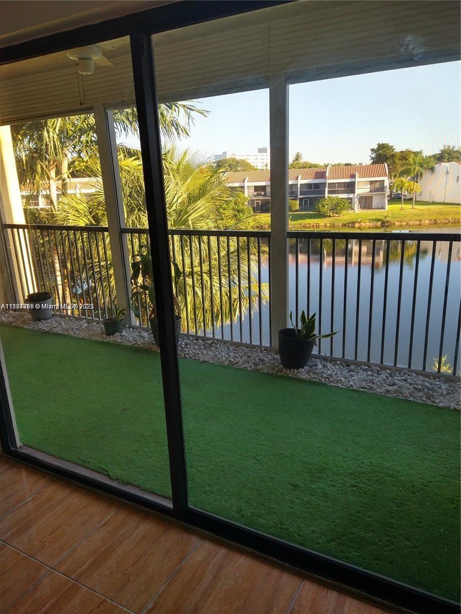 Isles Of Inverrary II Con