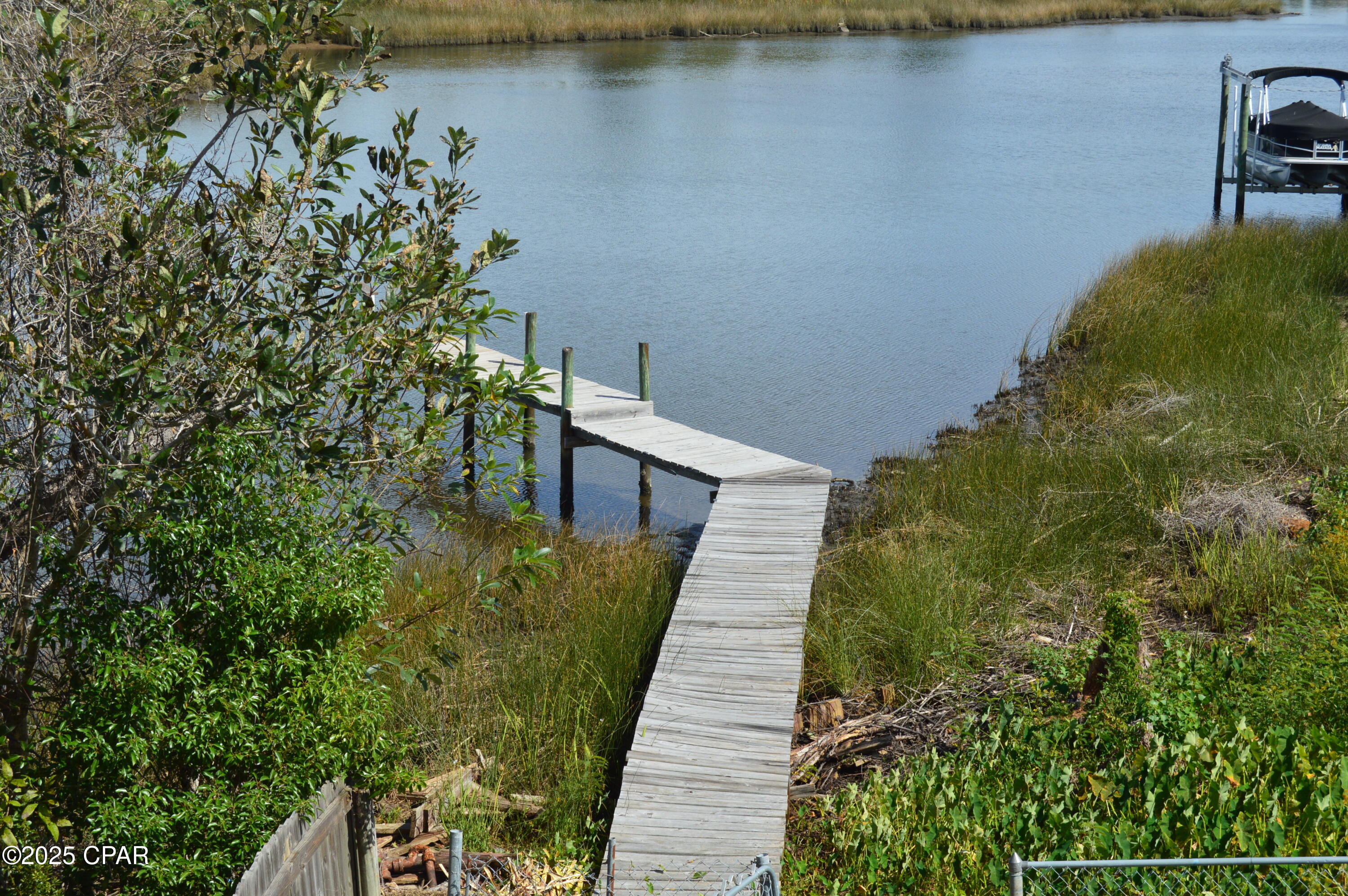 Image 17 For 533 Berthe Avenue
