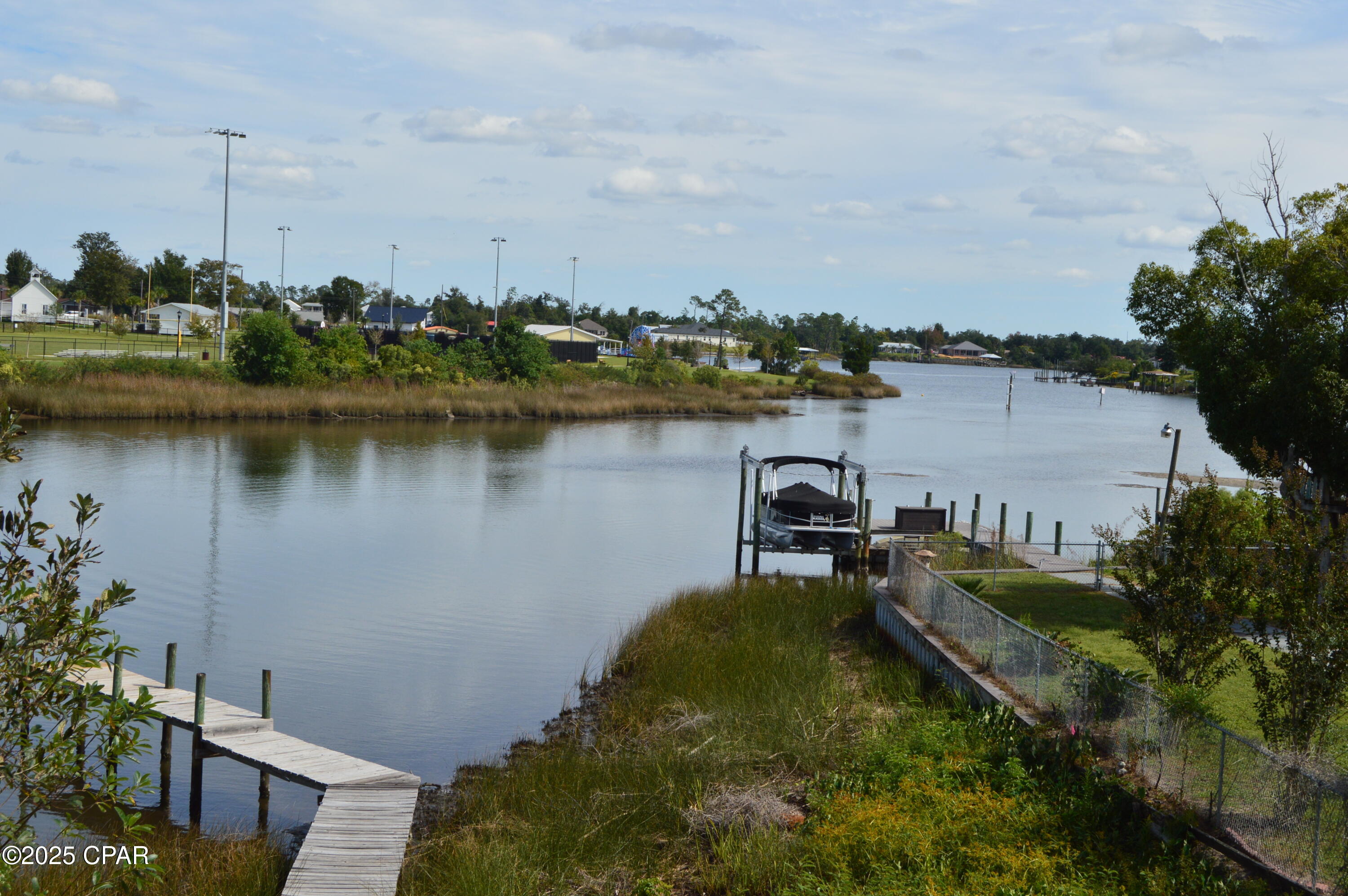 Image 23 For 533 Berthe Avenue