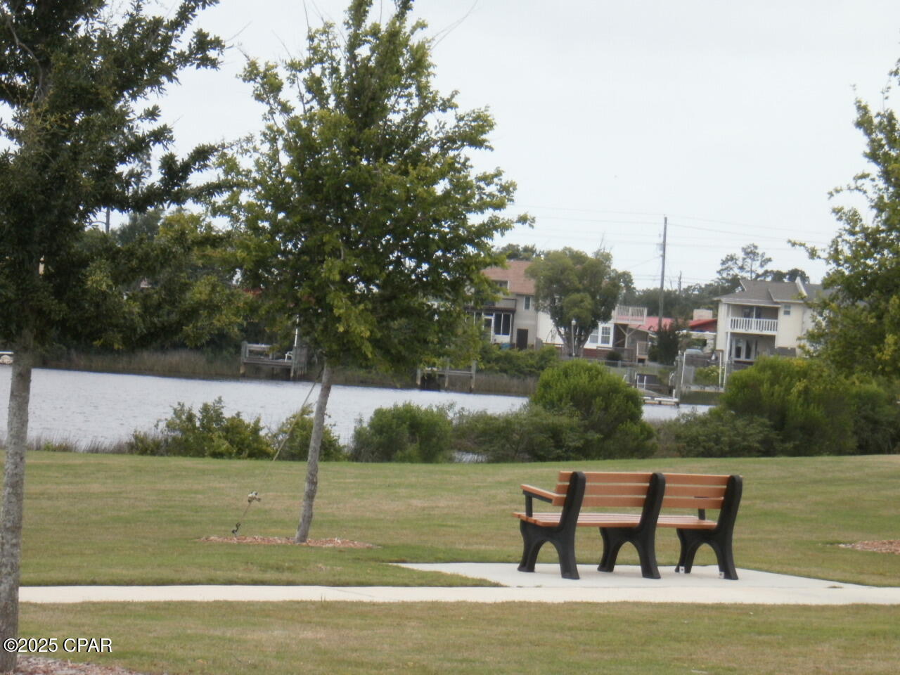 Image 30 For 533 Berthe Avenue