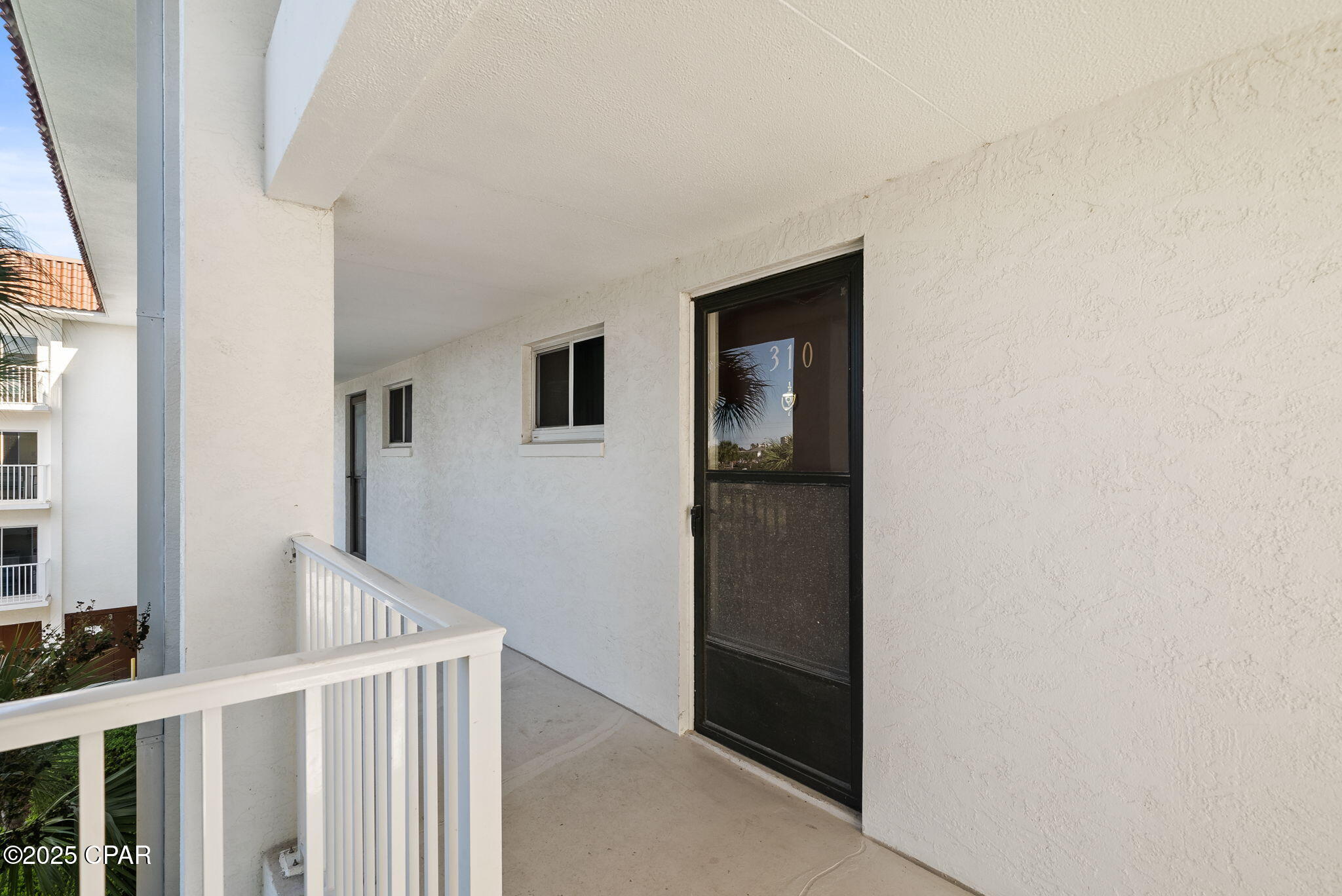 Image 4 For 112 Fairway Boulevard 310