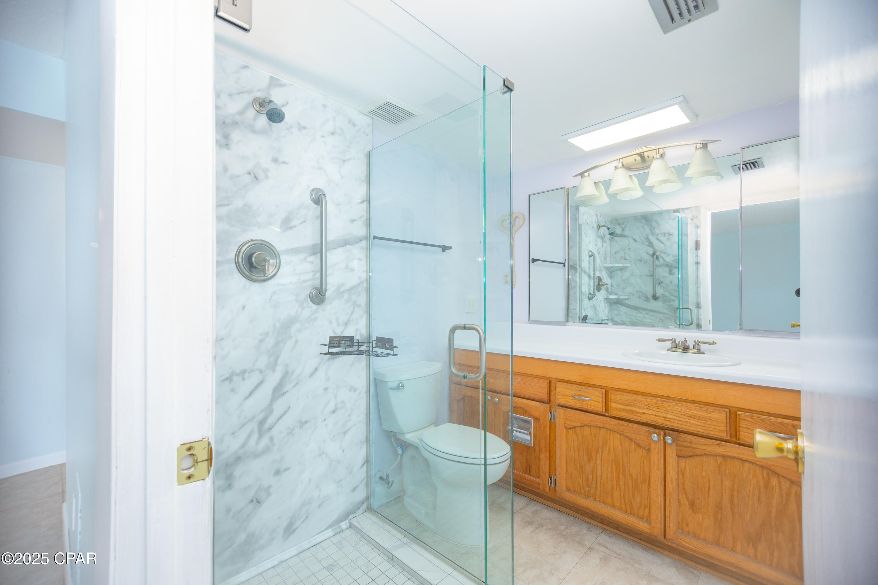 Image 19 For 100 Cherry Street 503