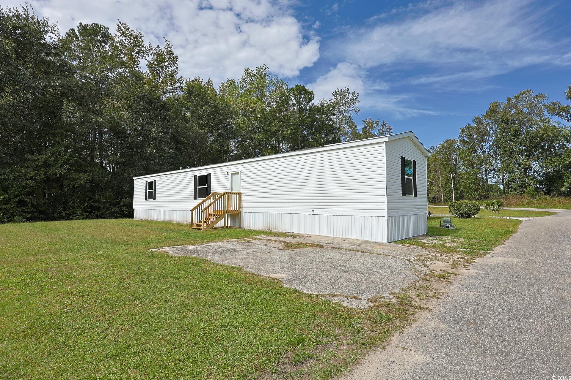 122 Lida Lane Loris, SC 29569