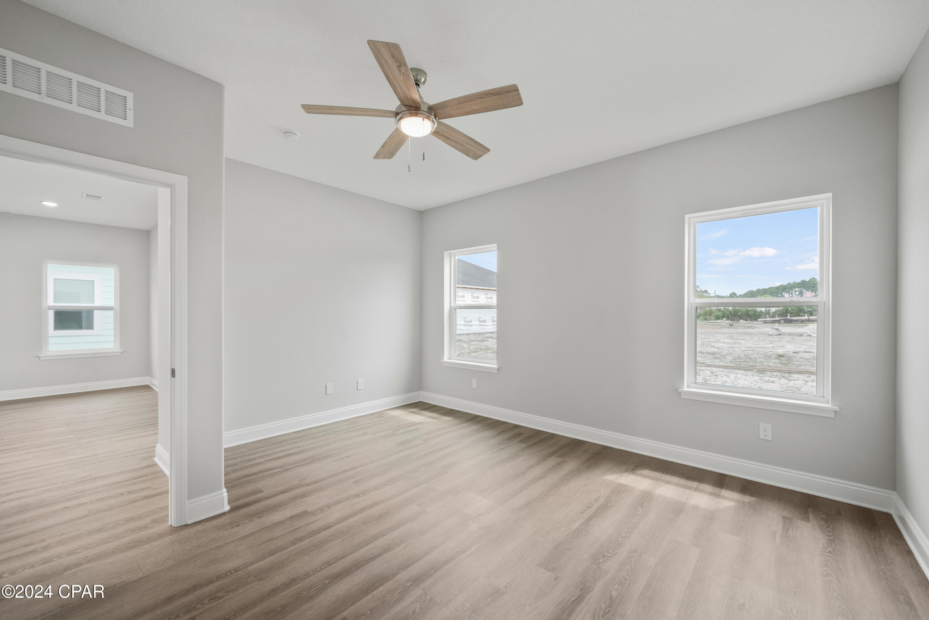 Image 10 For 290 Arazzo Way 1