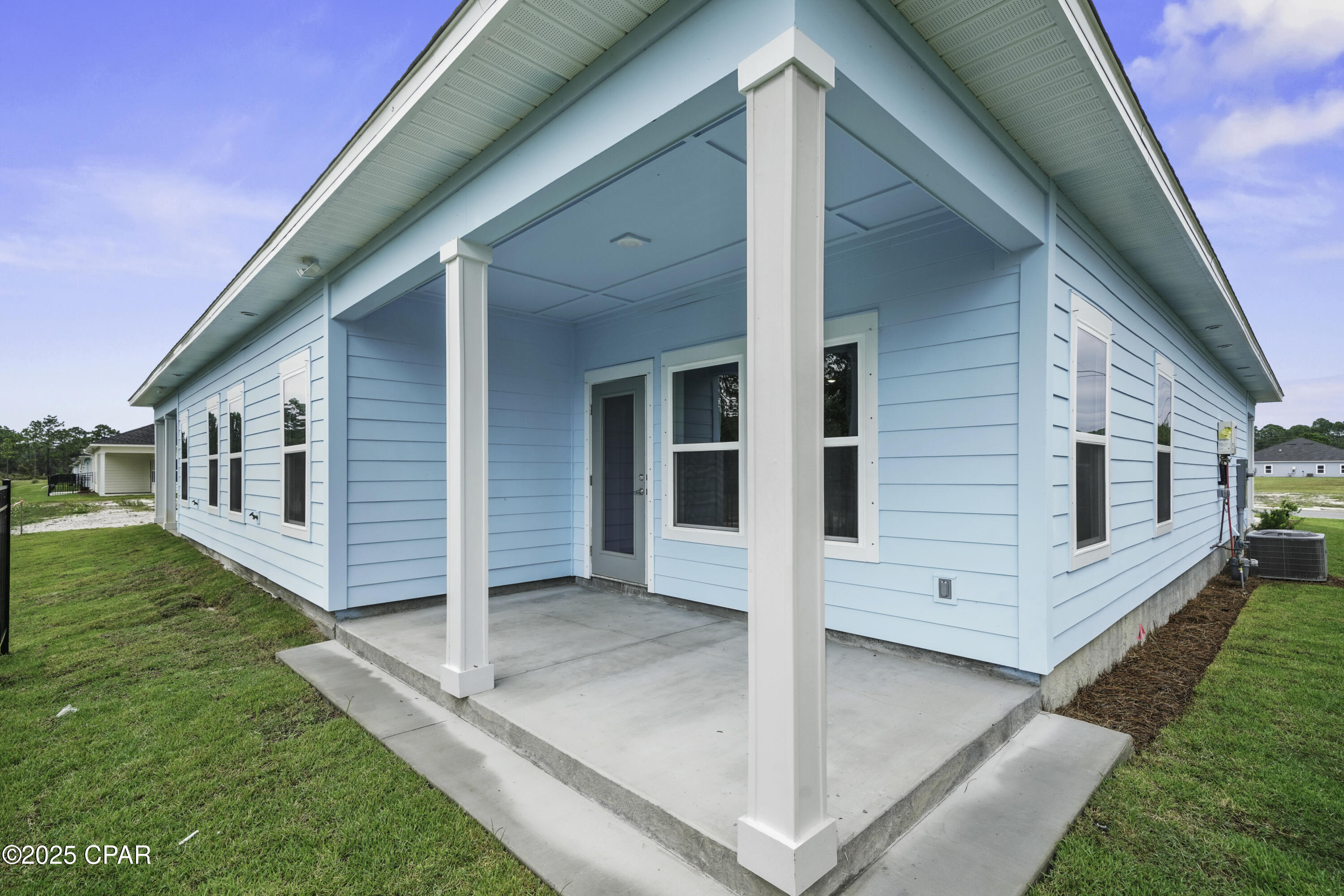 Image 2 For 290 Arazzo Way 1