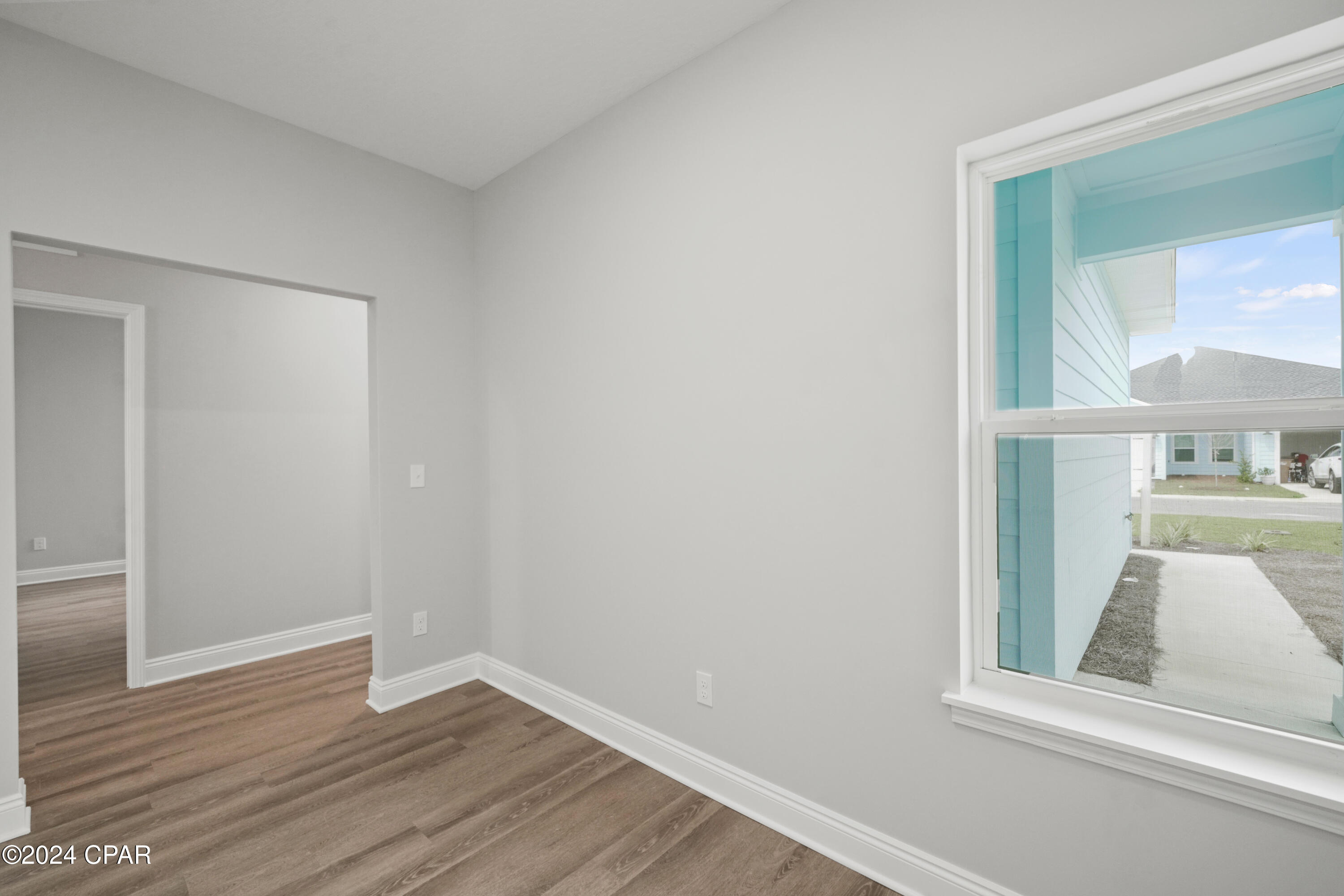 Image 22 For 290 Arazzo Way 1