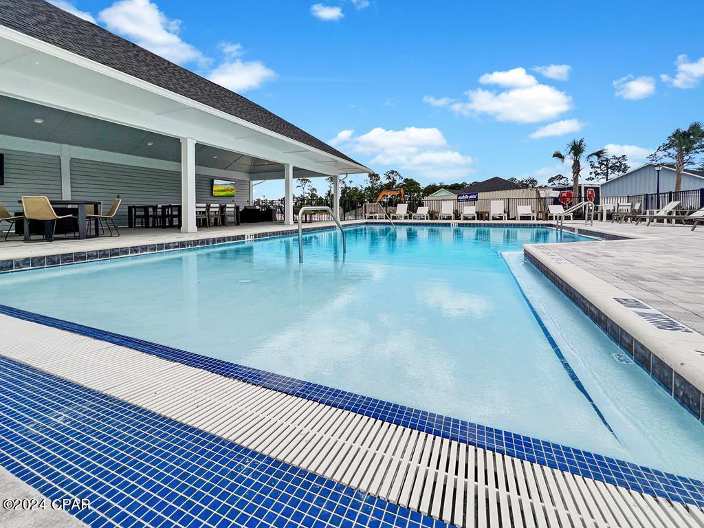 Image 44 For 290 Arazzo Way 1