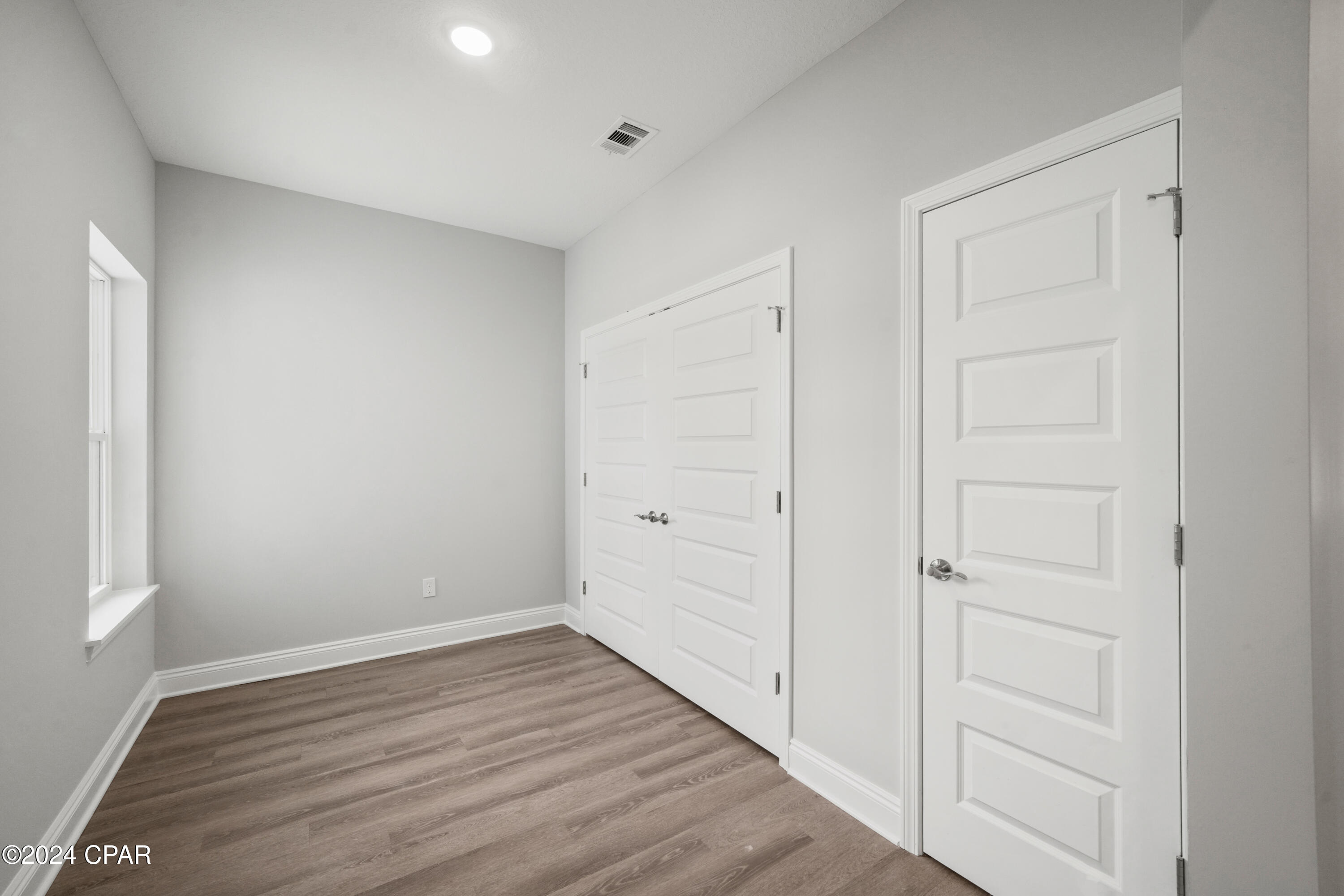 Image 9 For 290 Arazzo Way 1