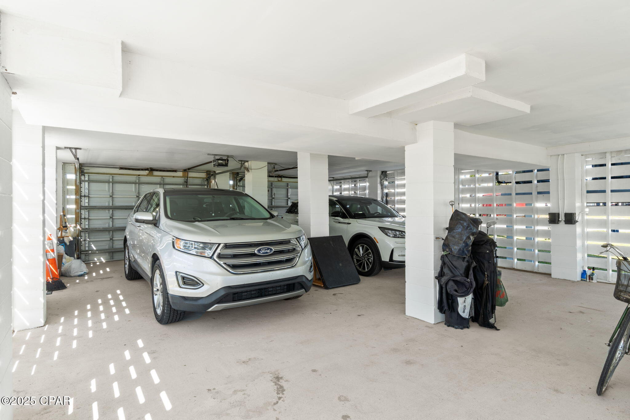 Image 14 For 121 Miramar Drive