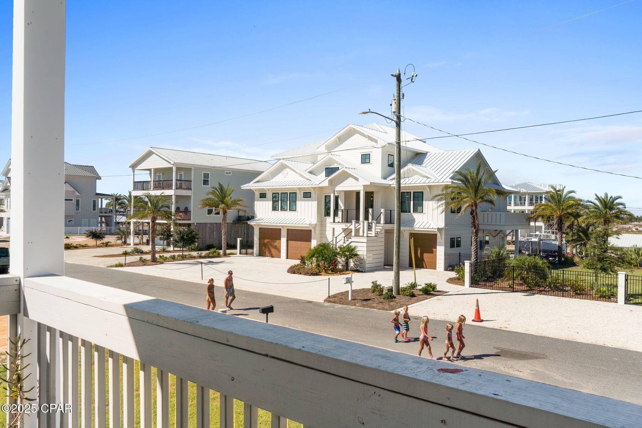 Image 16 For 121 Miramar Drive