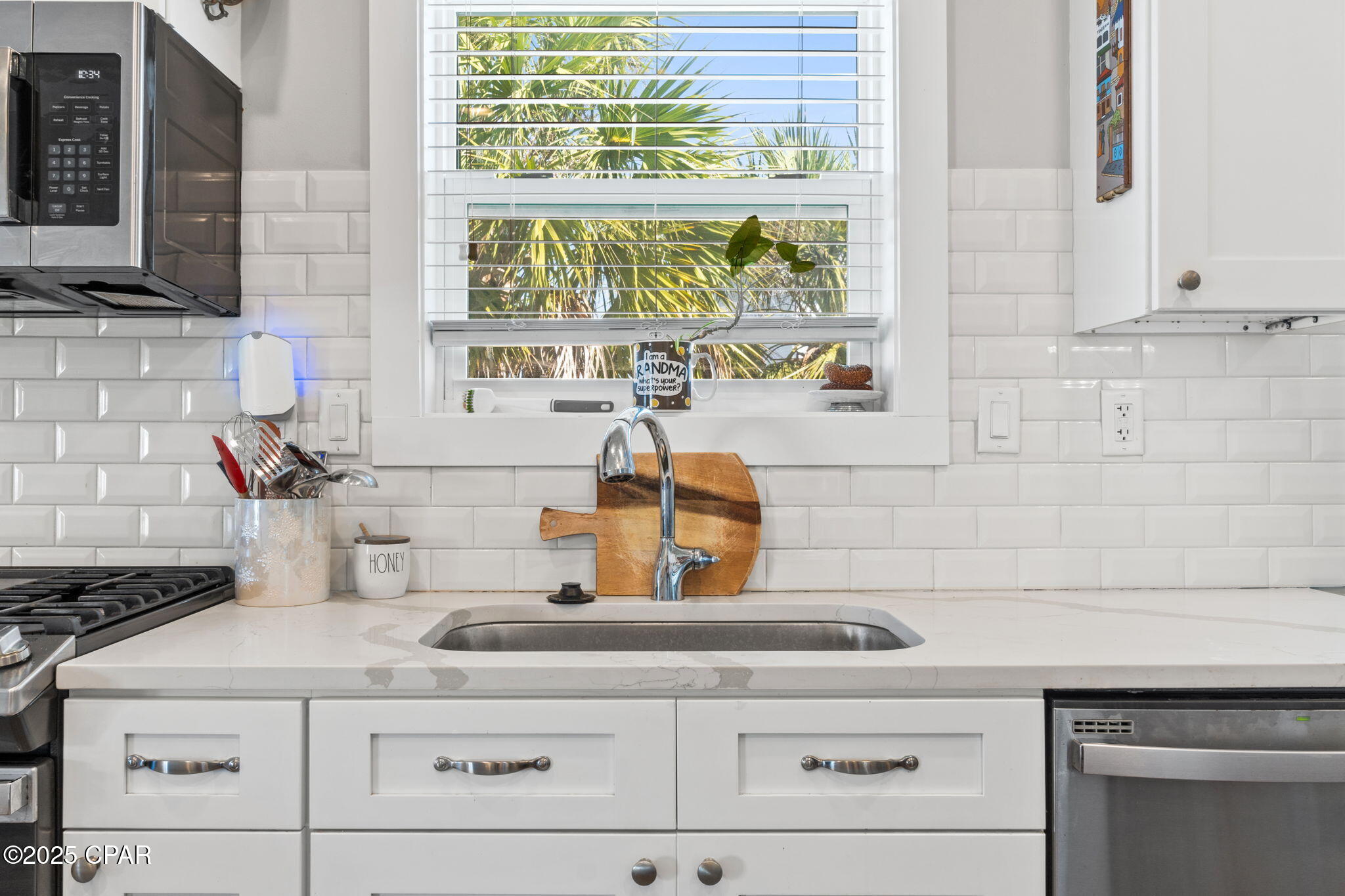 Image 25 For 121 Miramar Drive