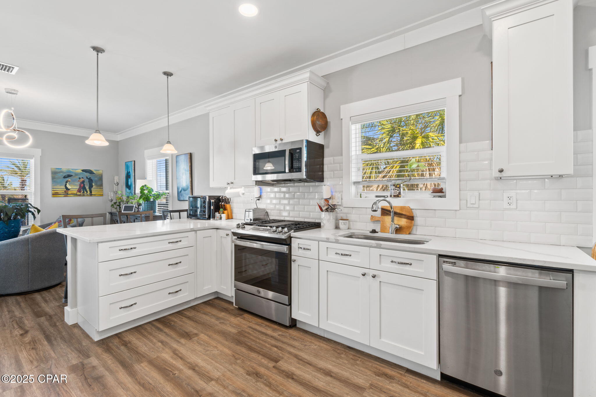 Image 26 For 121 Miramar Drive