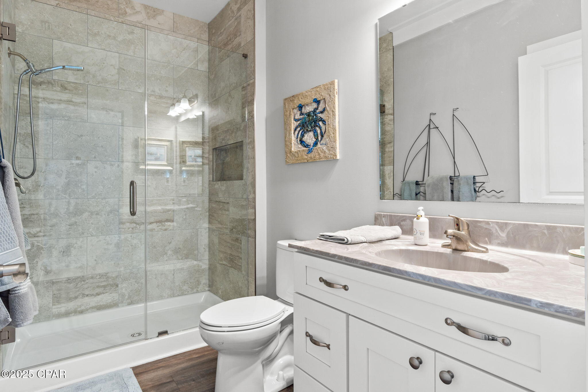 Image 32 For 121 Miramar Drive