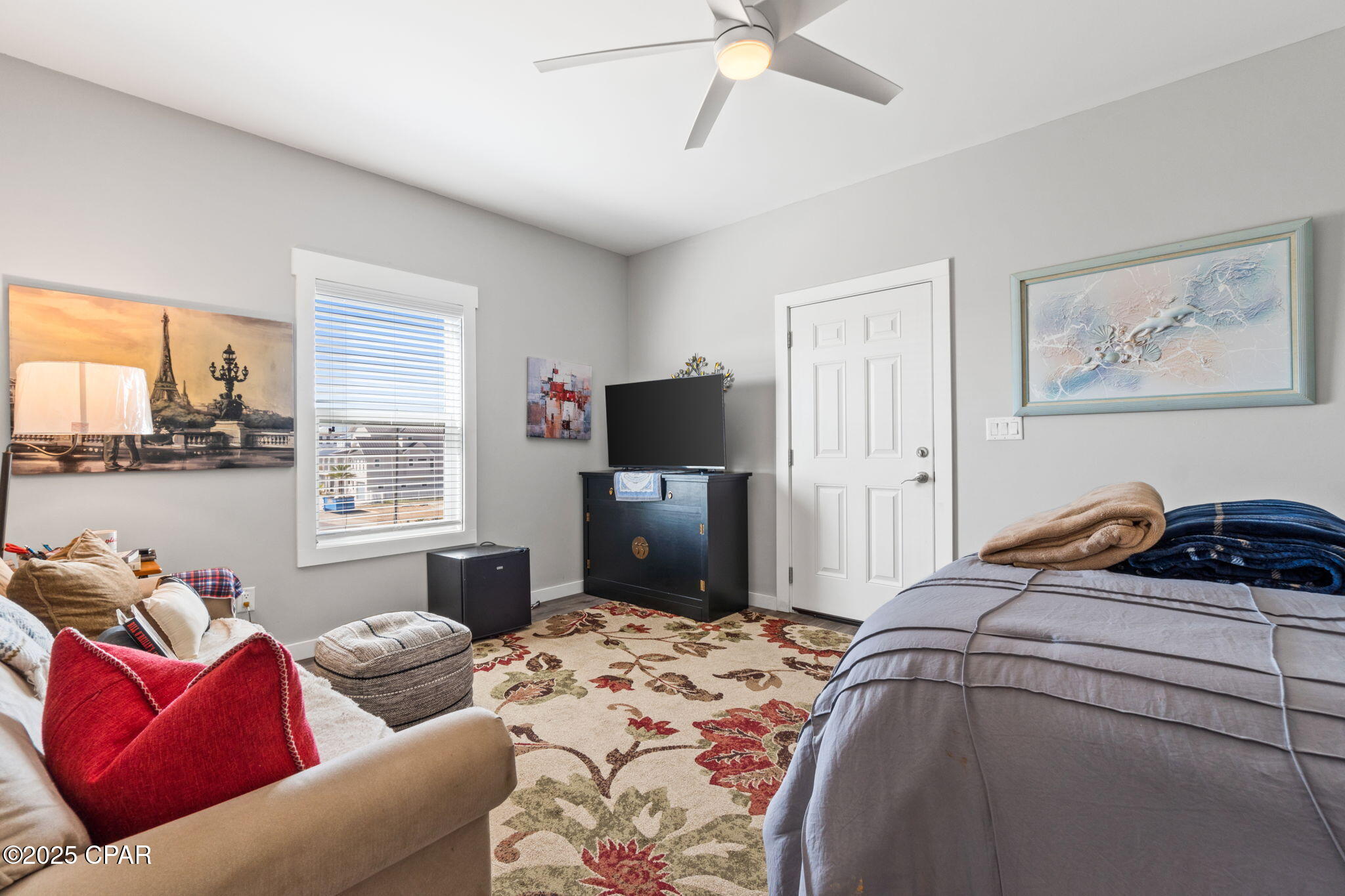 Image 37 For 121 Miramar Drive