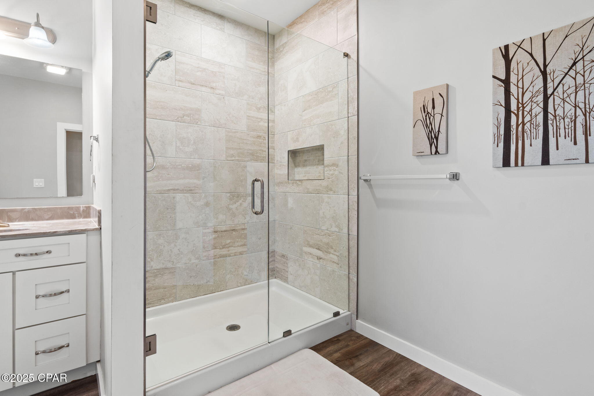 Image 61 For 121 Miramar Drive