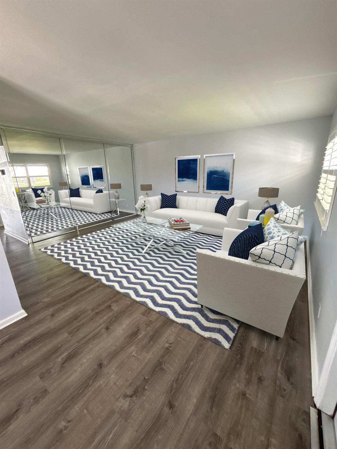 Kings Point Valencia Cond