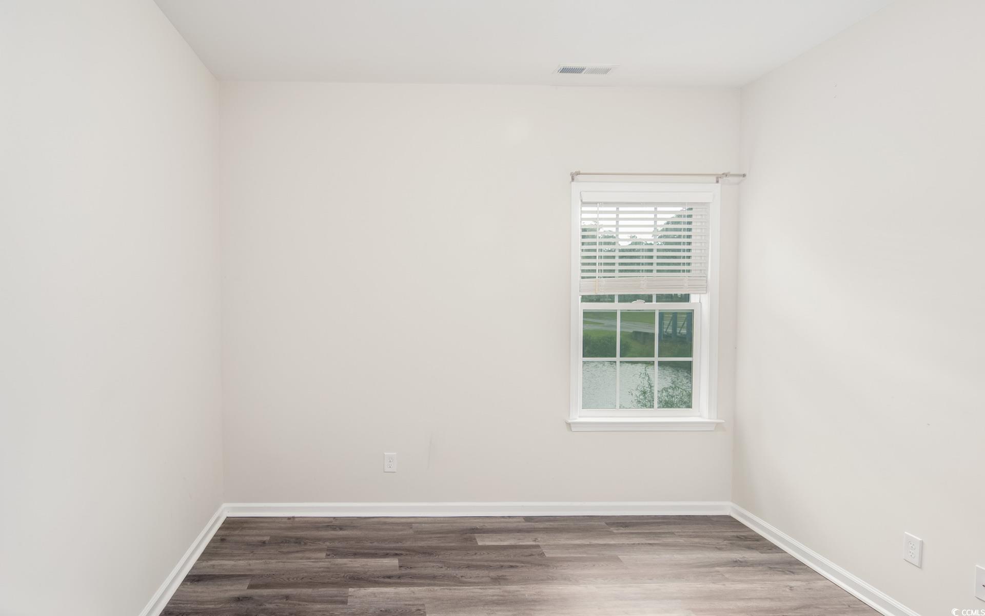 2525194 | Photo 14