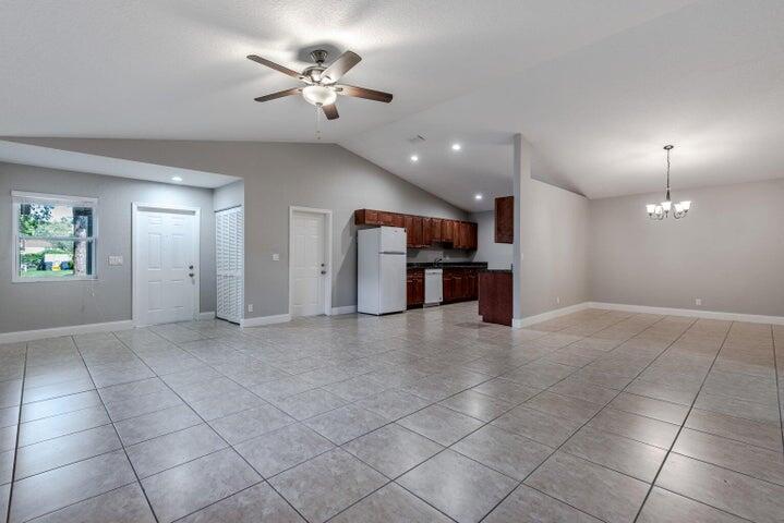 Homes for sale in Wellington, FL | 1025 Staghorn Street Street, Wellington, FL 33414 | MLS# R11132941