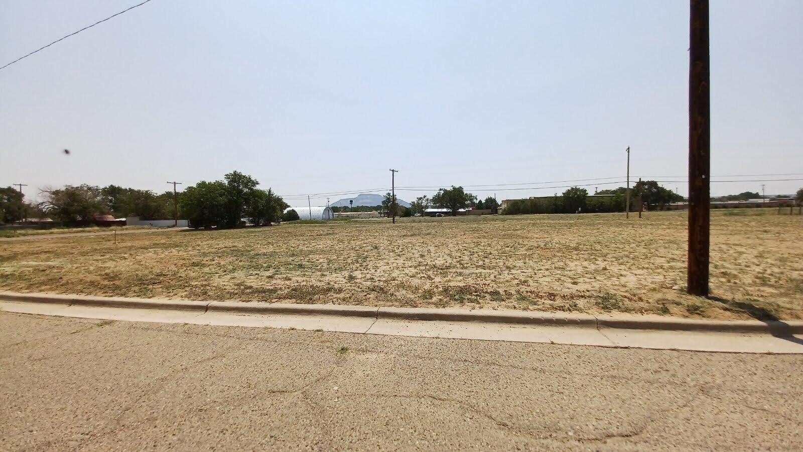 Photo 3 of Land for sale at 924 E Laughlin Ave, Tucumcari, NM 88401 | MLS# 1093034 | Listing updated on 2026-09-30