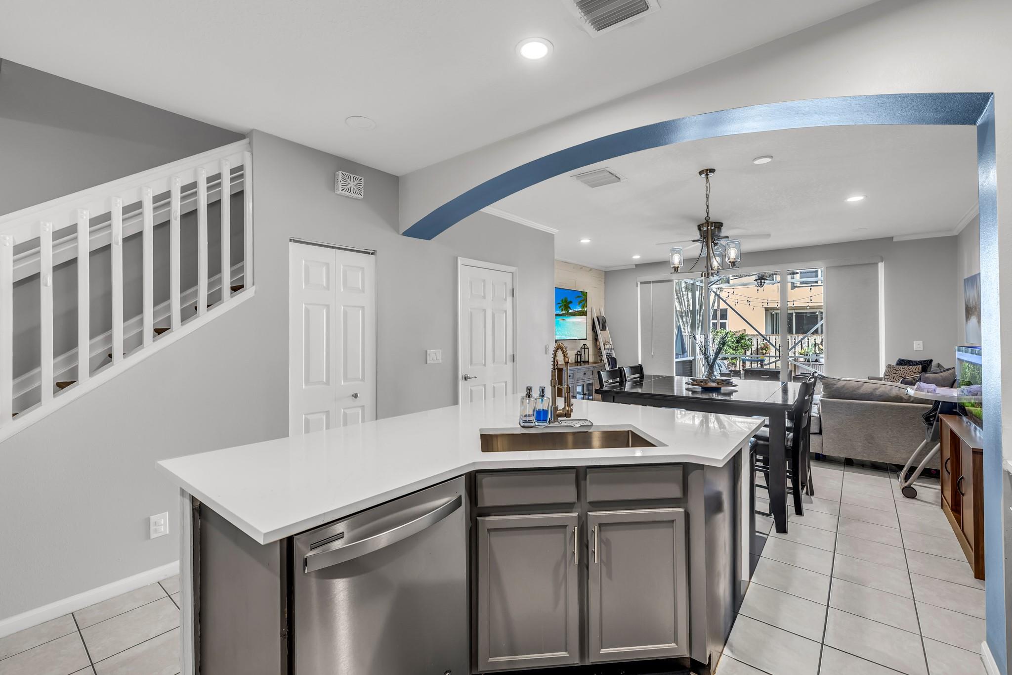 Homes for sale in Boynton Beach, FL | 9723 Lago Dr #9723, Boynton Beach, FL 33472 | MLS# F10532110