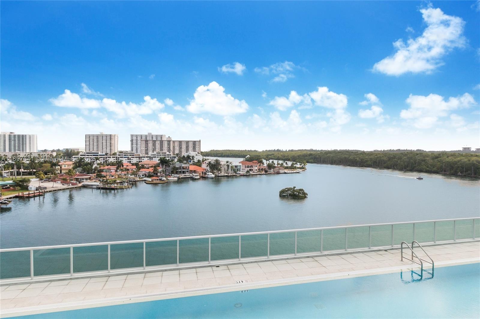 Apartamento en Alquiler en Sunny Isles Beach, FL