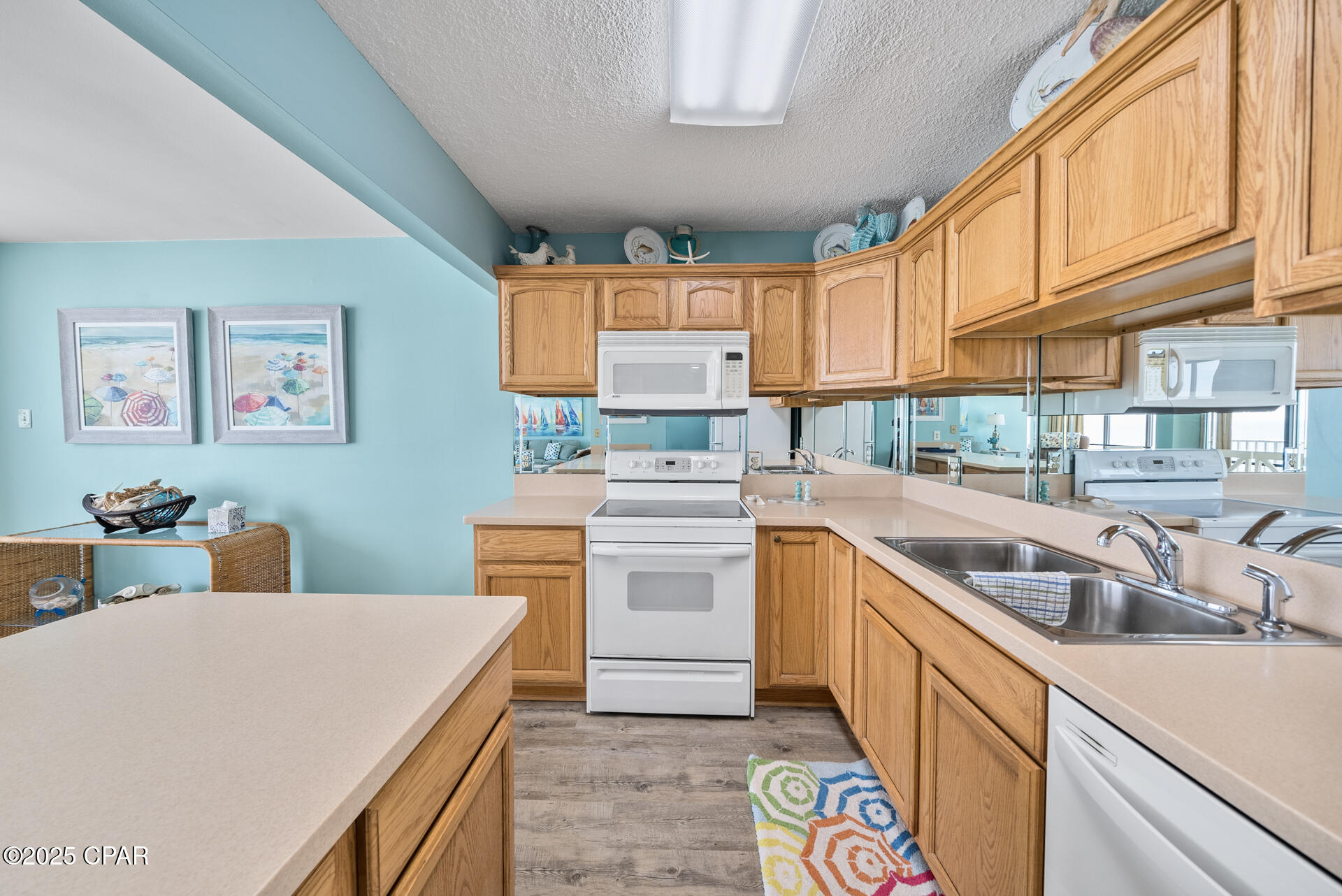 Image 9 For 11757 Front Beach Road W506