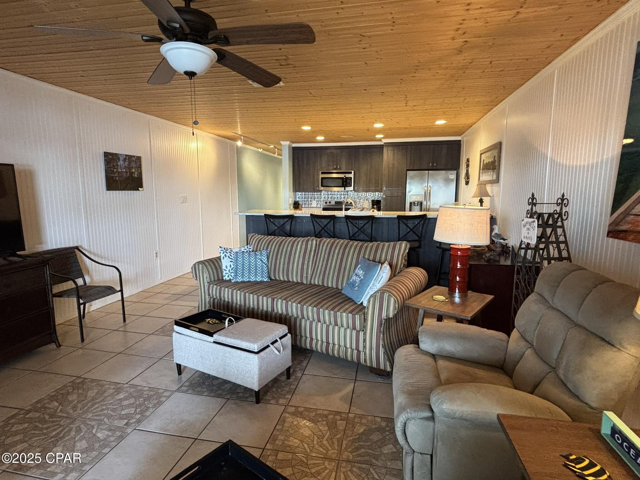 Image 32 For 6903 Lagoon Drive 54