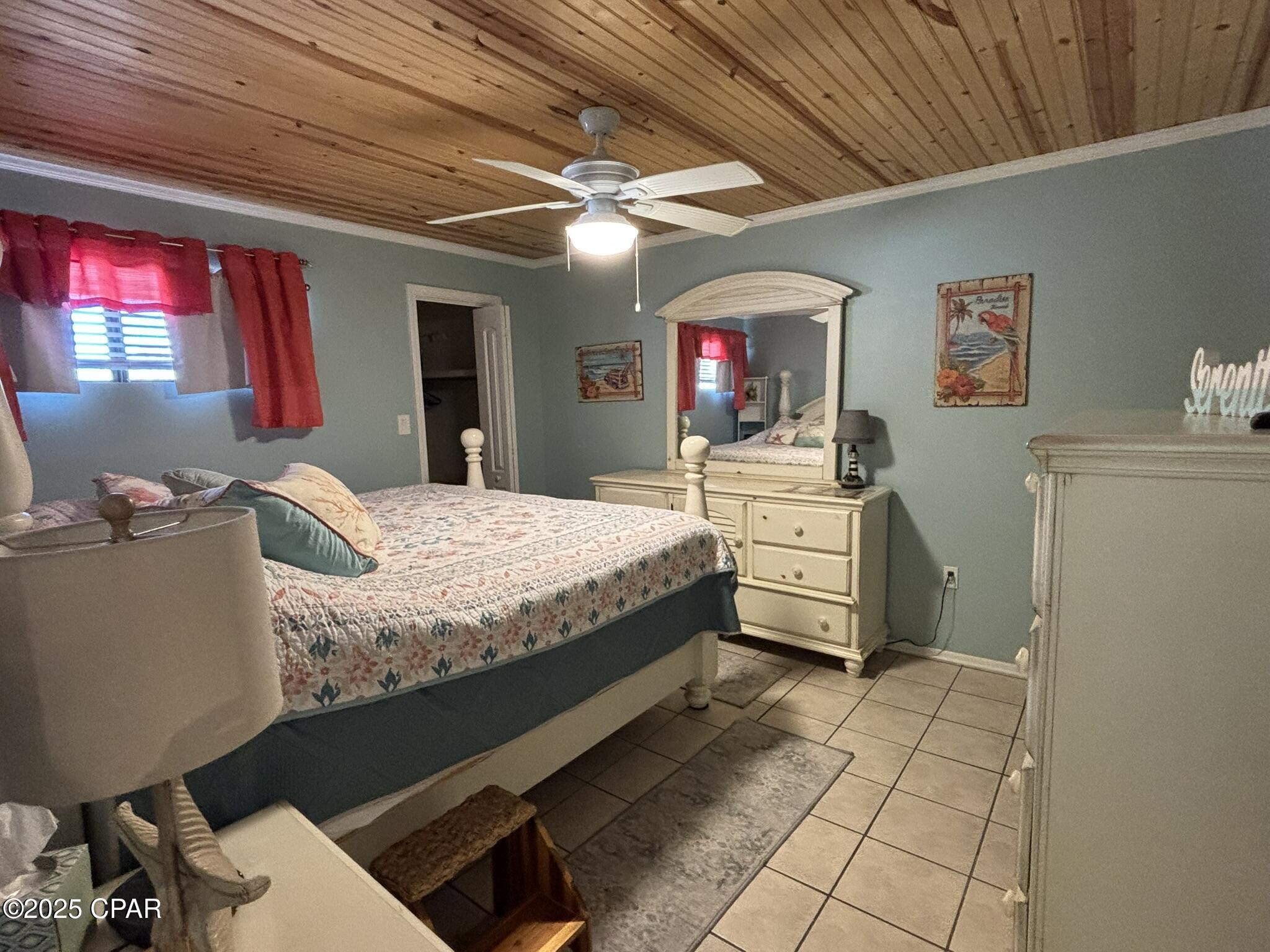 Image 40 For 6903 Lagoon Drive 54