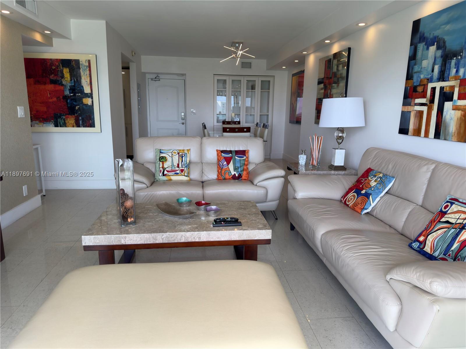 Arlen House East Condo