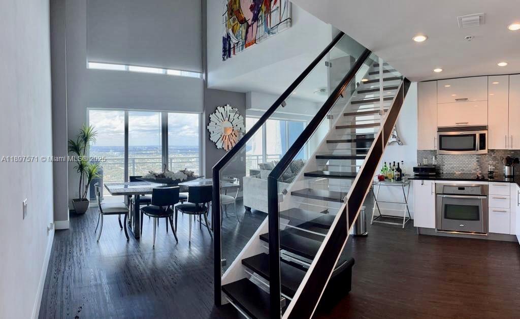 Condo for Rent in Miami, FL