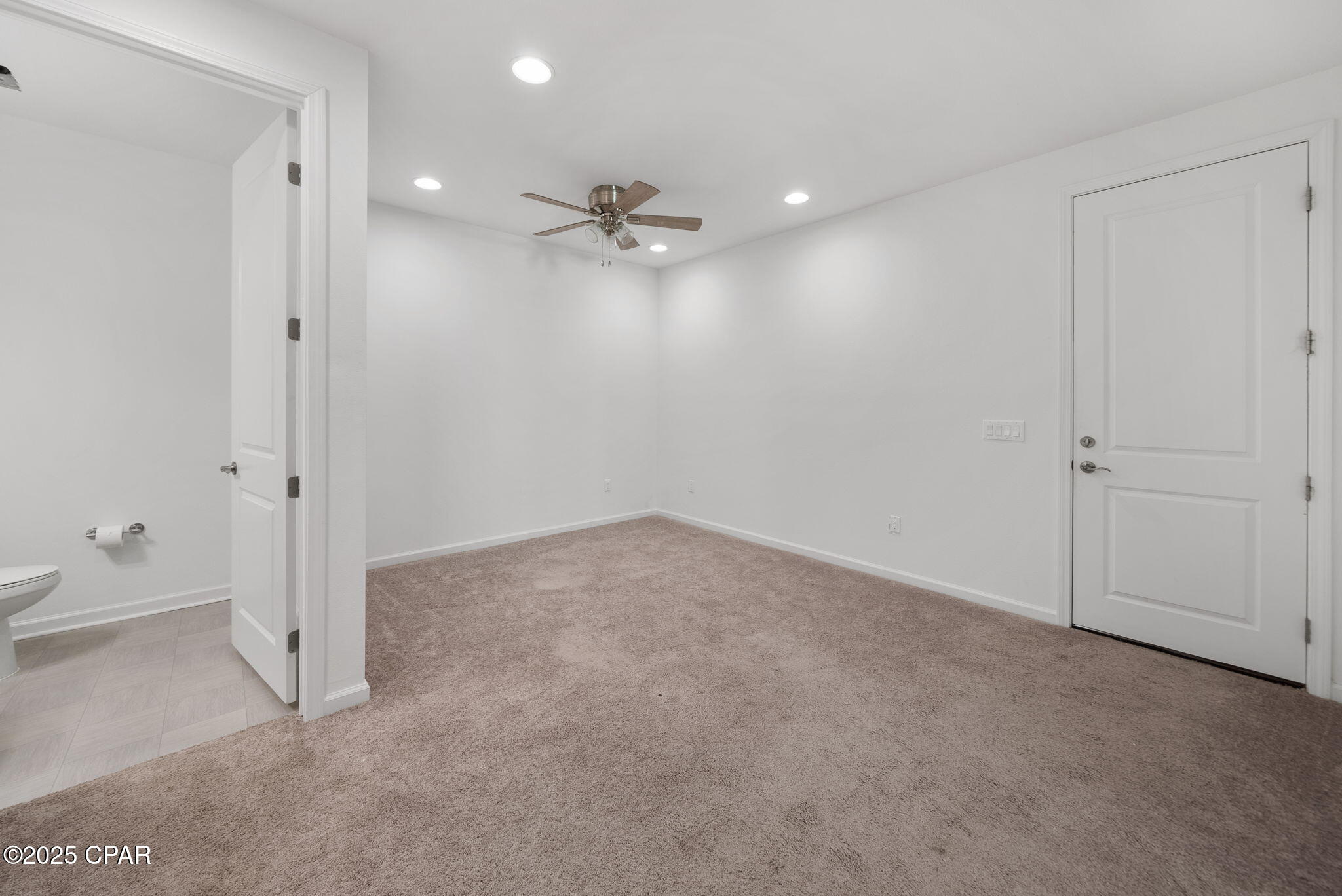 Image 29 For 8404 Dockside Place