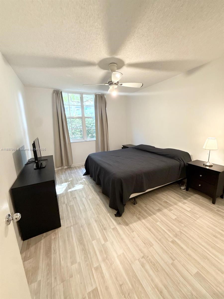 The Yacht Club At Aventur