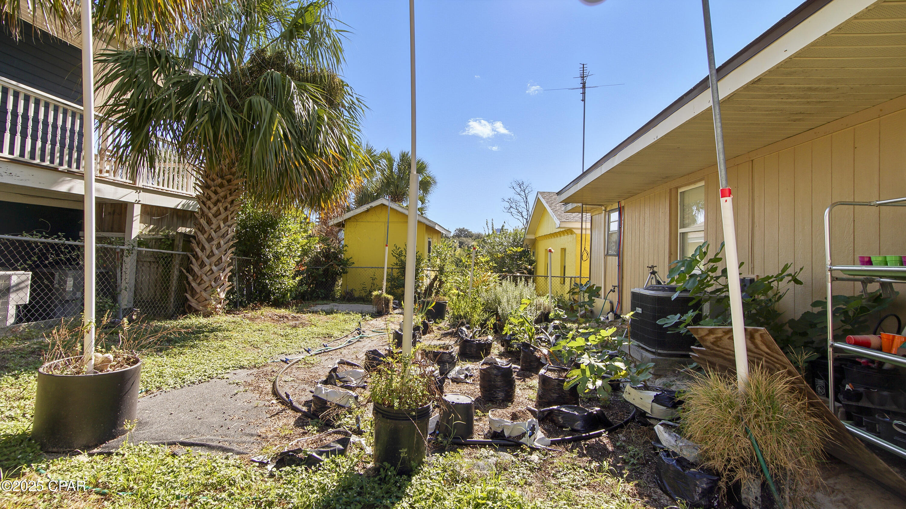 Image 11 For 19980 First Avenue