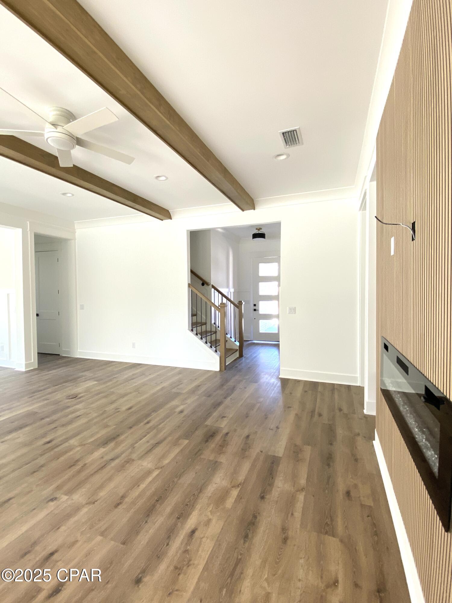 Image 11 For 610 Shady Oaks Lane