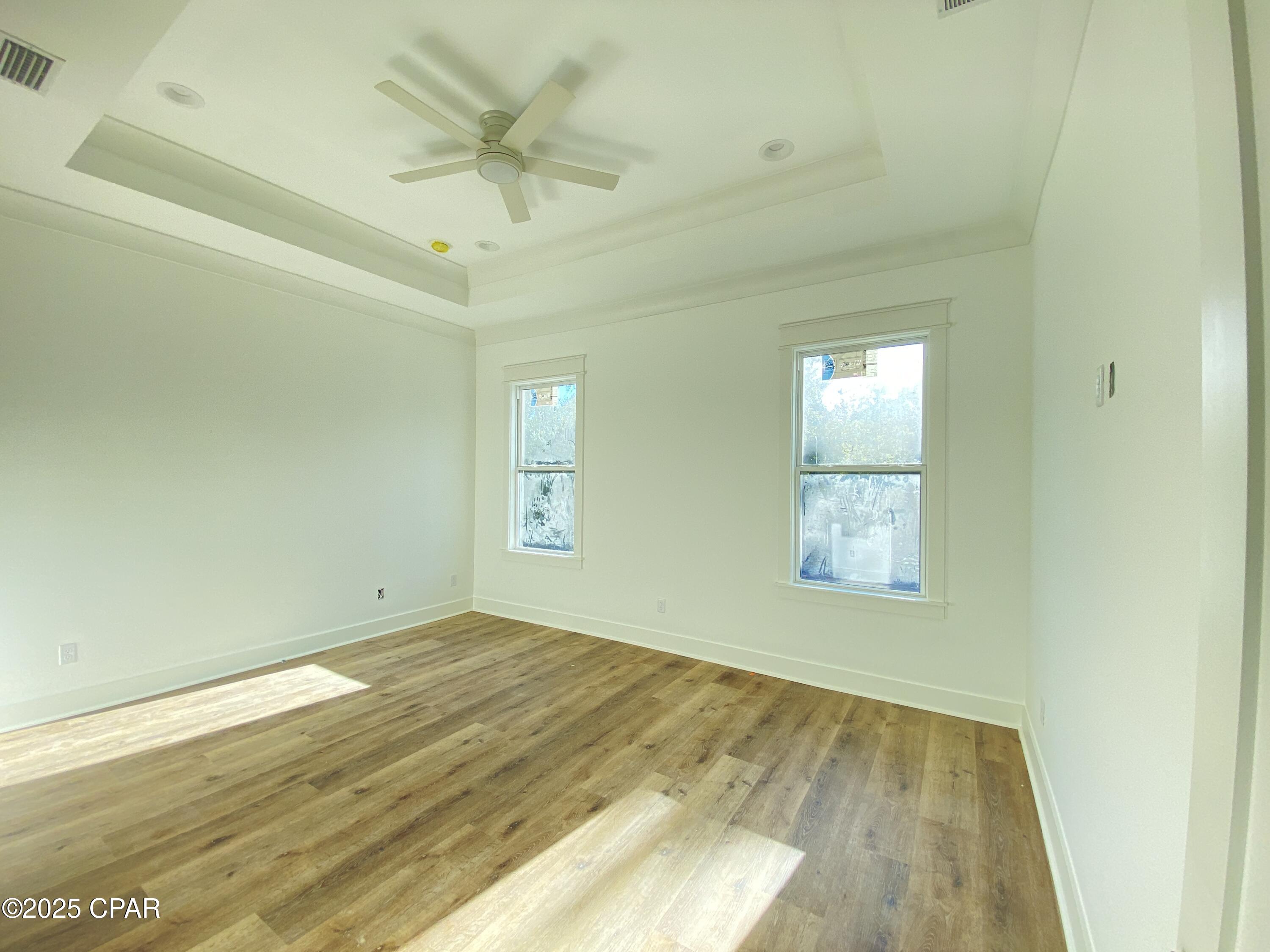 Image 19 For 610 Shady Oaks Lane