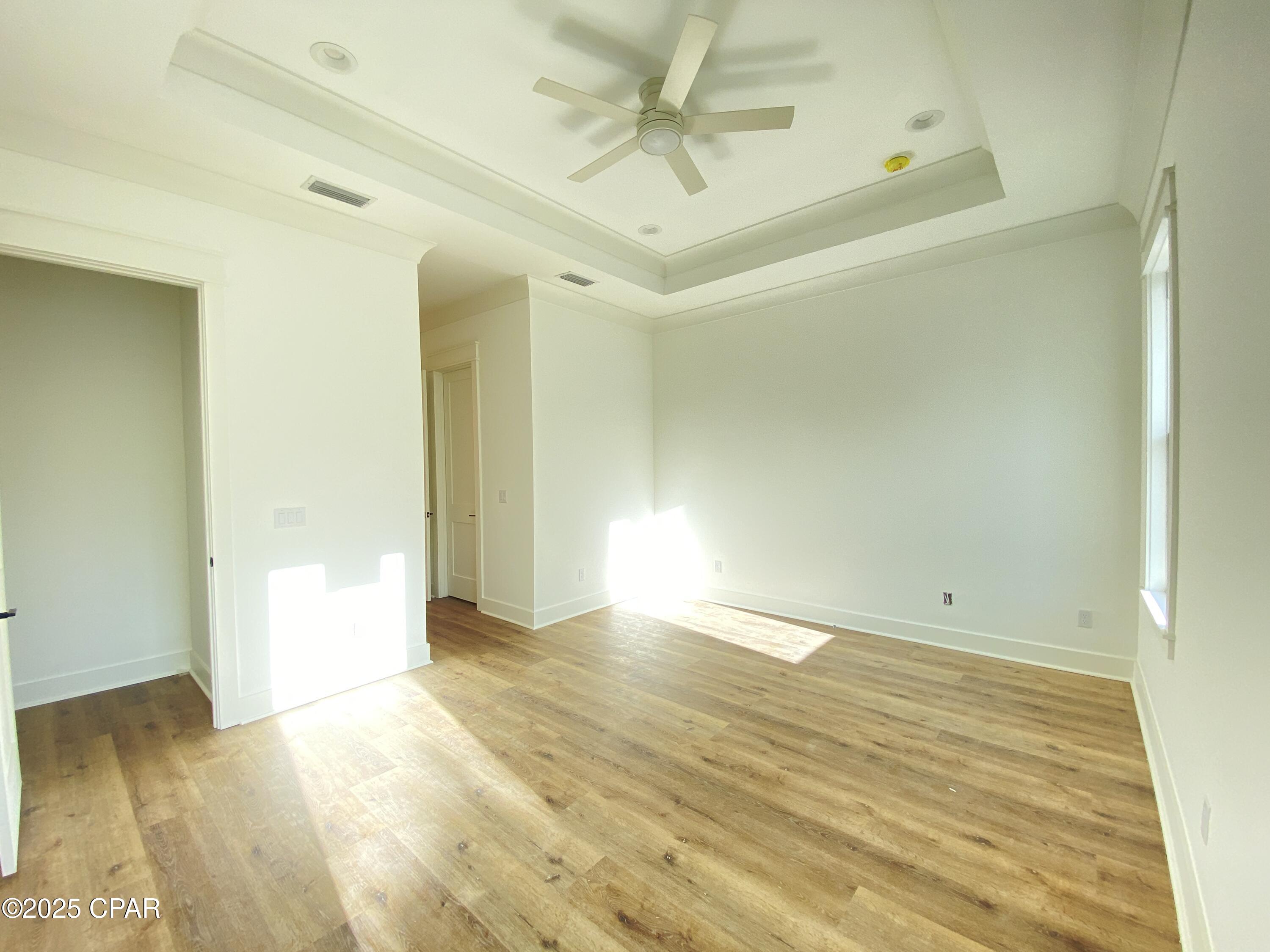 Image 21 For 610 Shady Oaks Lane