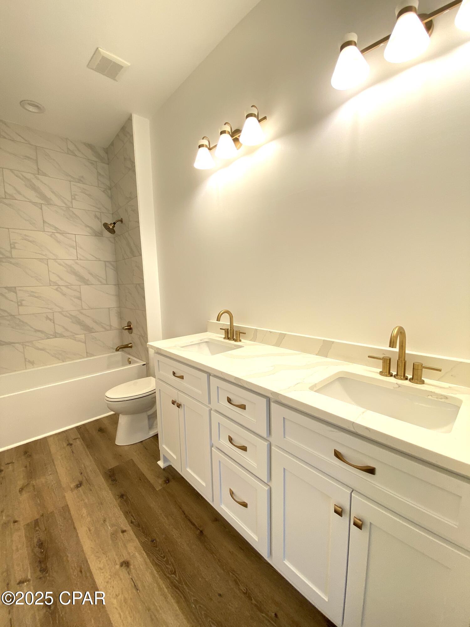 Image 31 For 610 Shady Oaks Lane