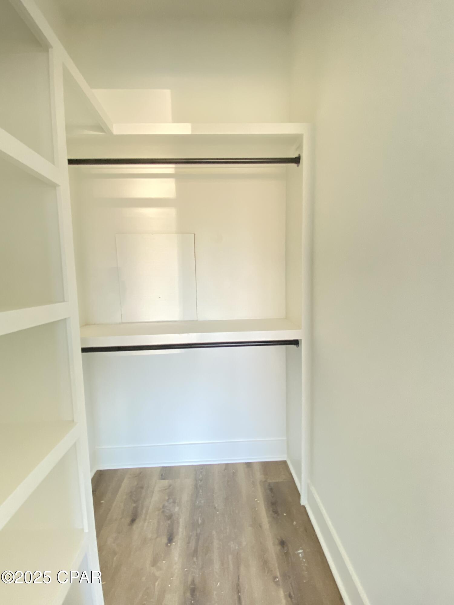 Image 34 For 610 Shady Oaks Lane