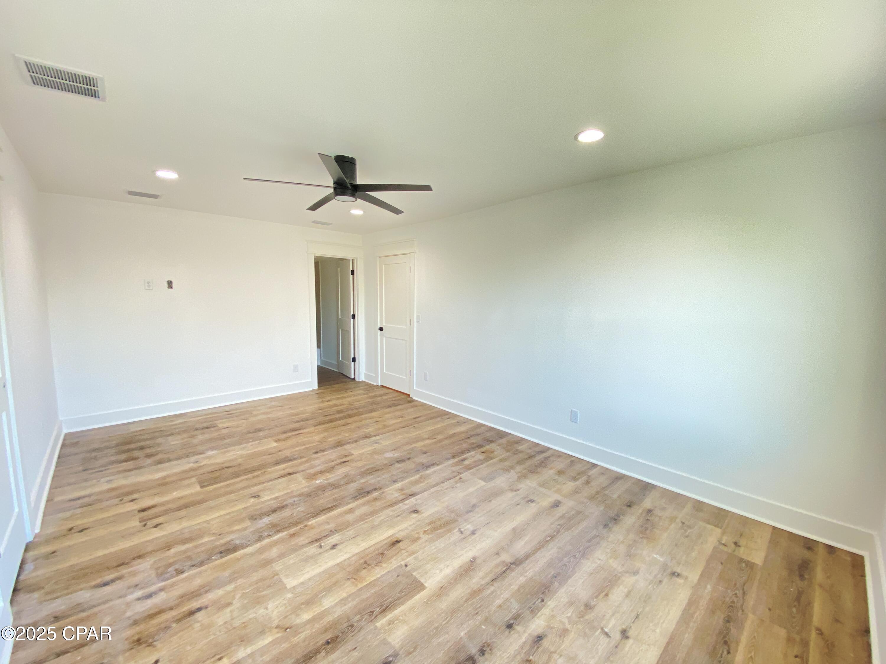 Image 37 For 610 Shady Oaks Lane