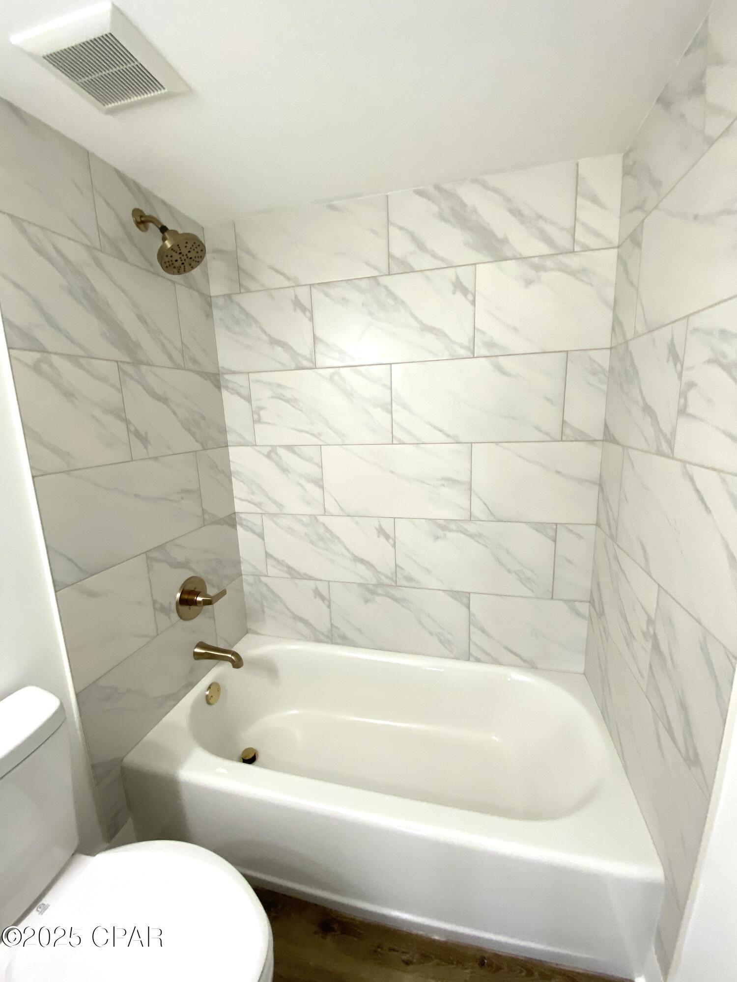 Image 40 For 610 Shady Oaks Lane