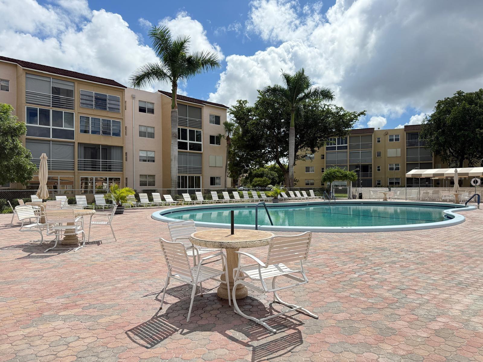 Homes for sale in Lauderdale Lakes, FL | 2851 Somerset Dr #316, Lauderdale Lakes, FL 33311 | MLS# F10532168