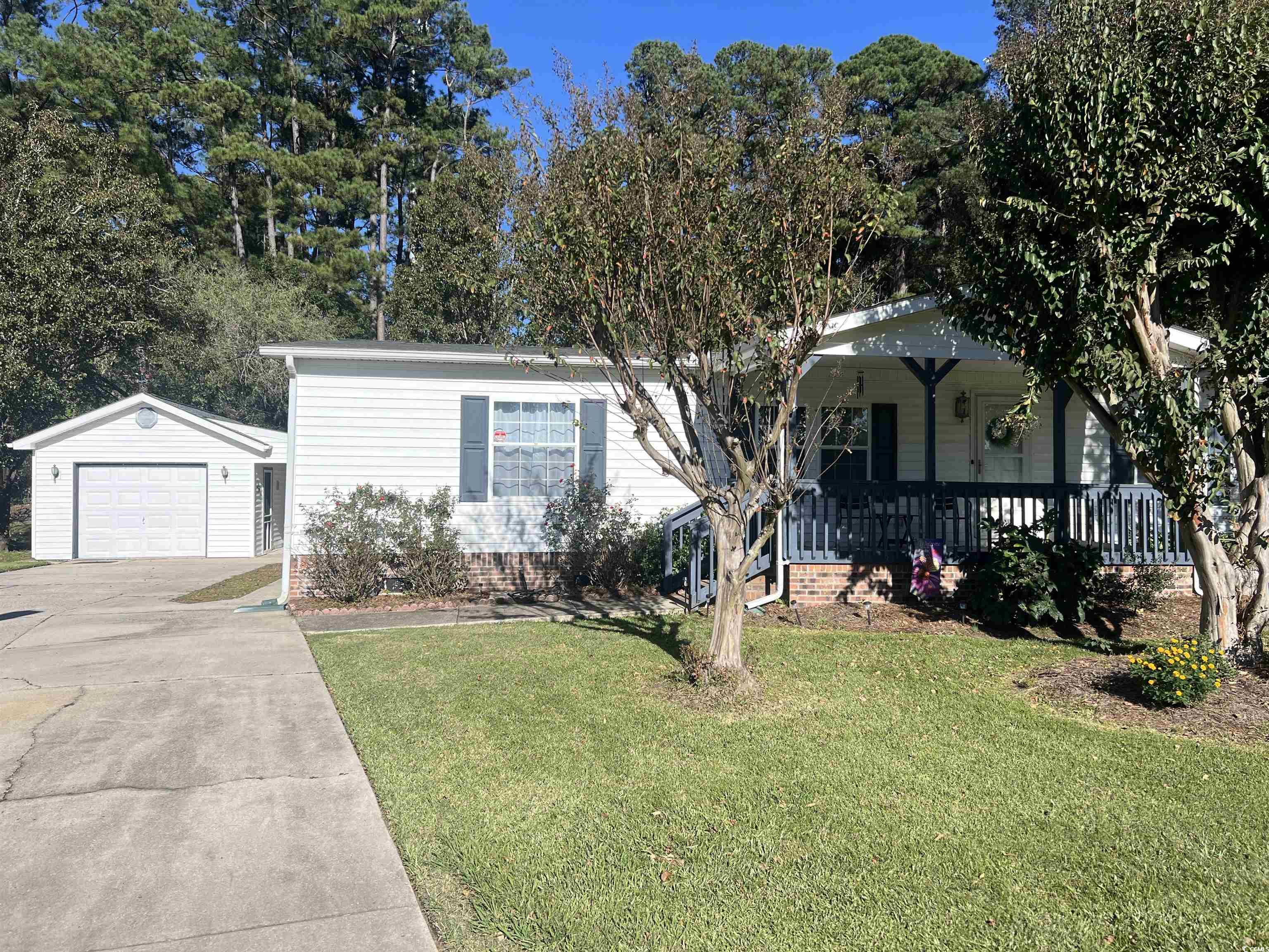 212 Captains Dr. Little River, SC 29566