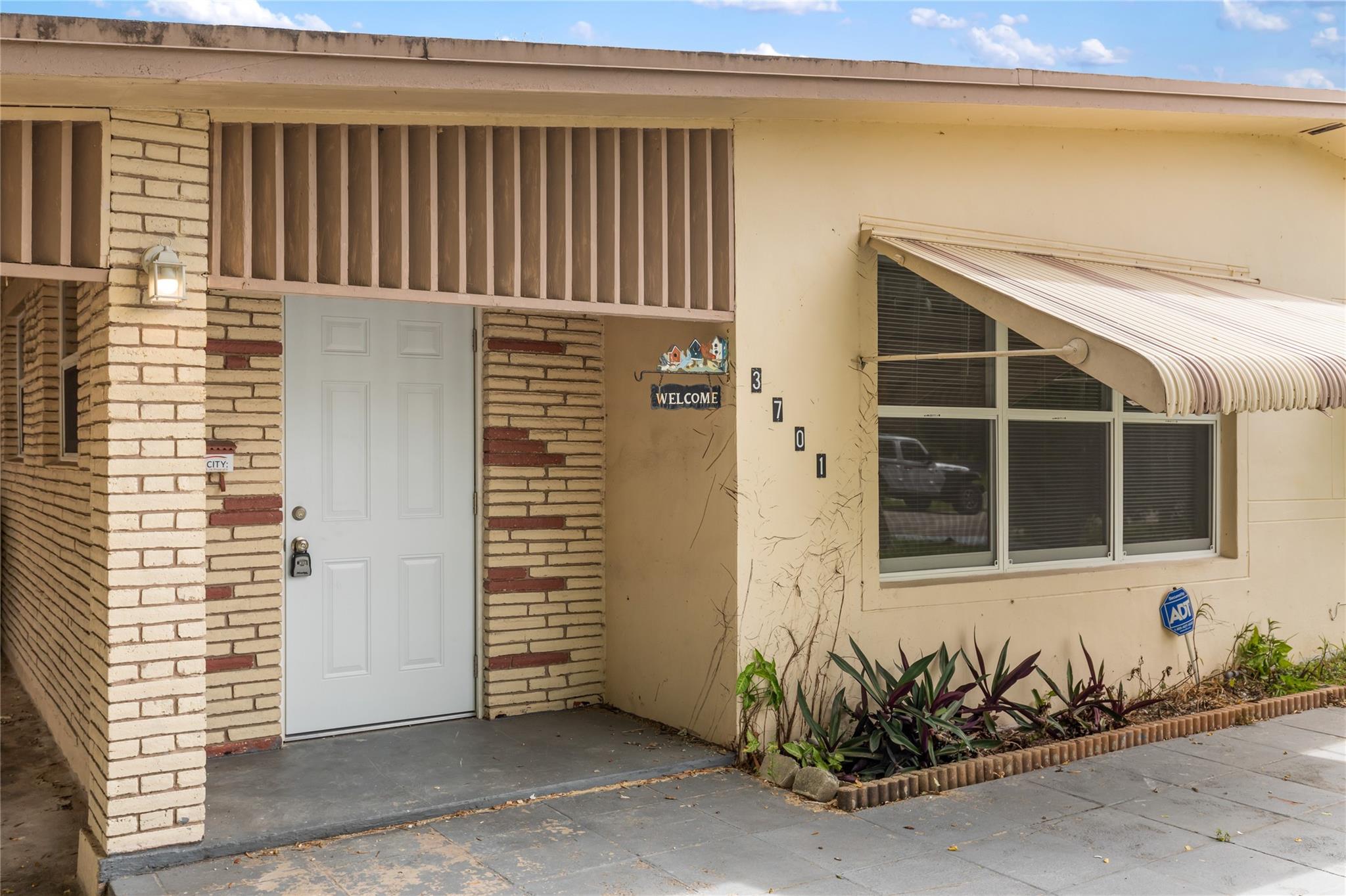 Homes for sale in West Park, FL | 3701 Sw 43Rd Ave, West Park, FL 33023 | MLS# F10531770