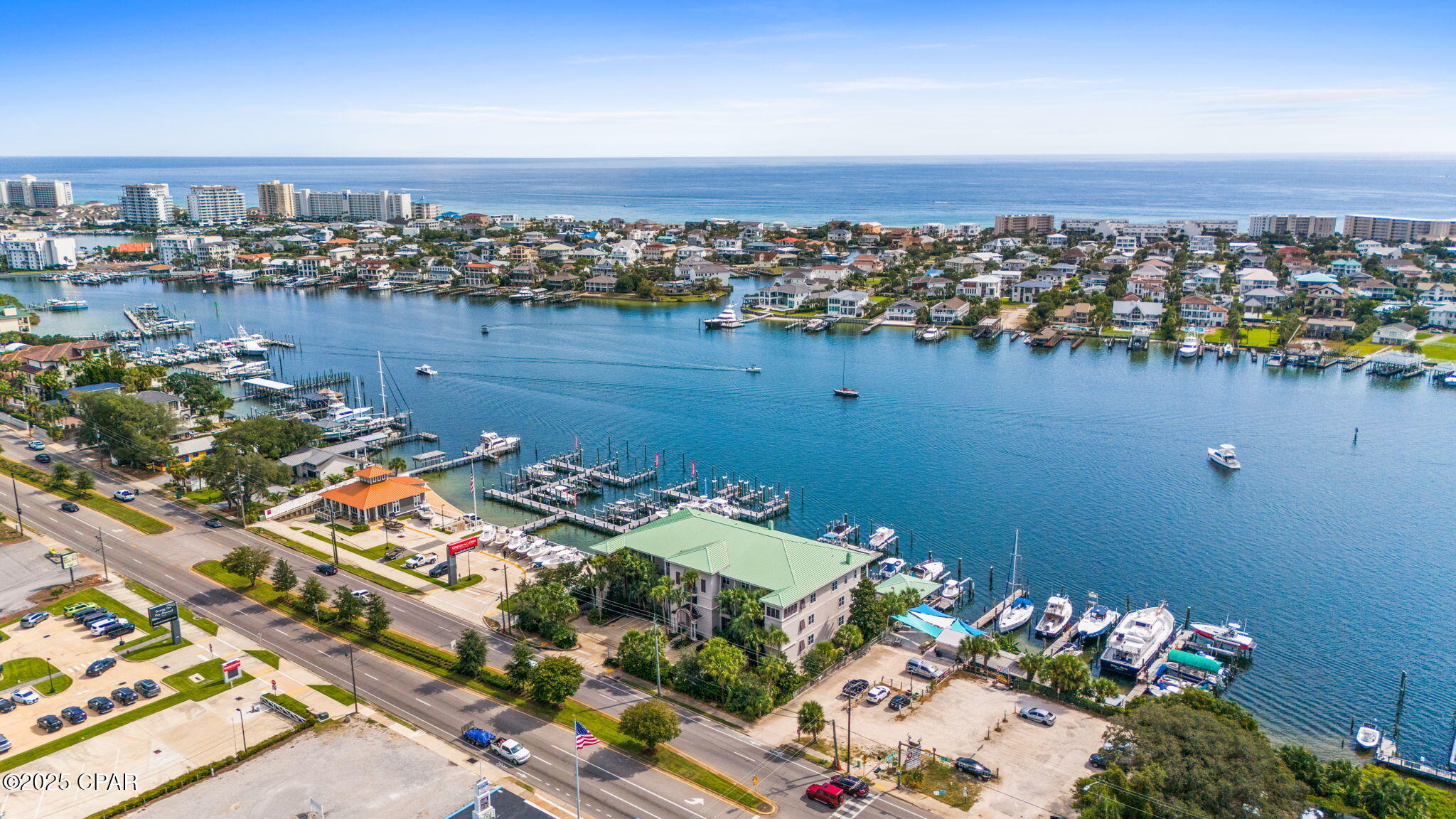 Listing photo id 15 for 602 Harbor Blvd  203