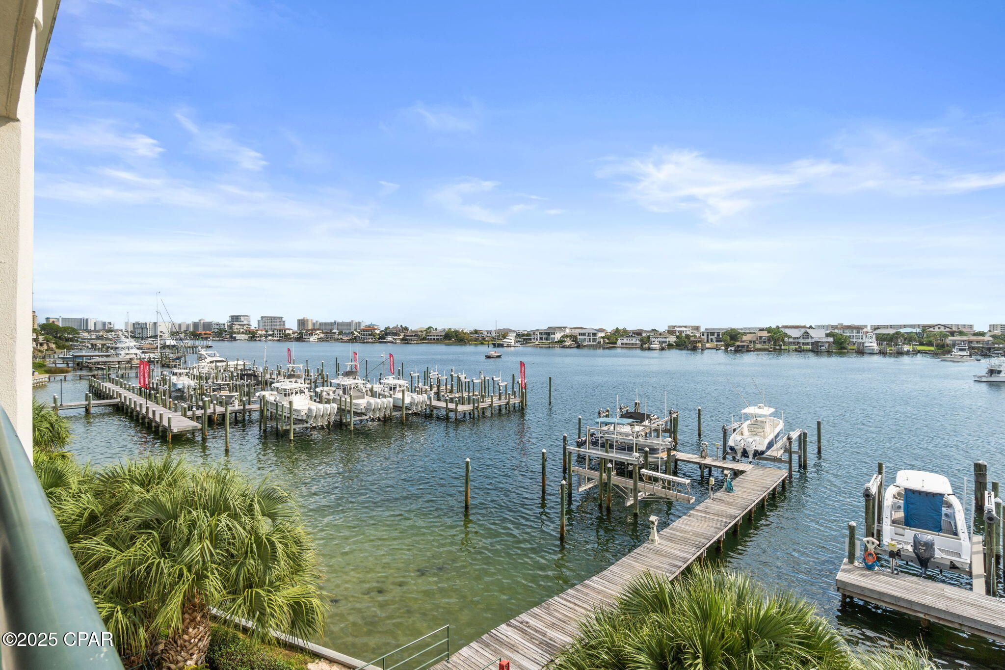 Listing photo id 28 for 602 Harbor Blvd  203