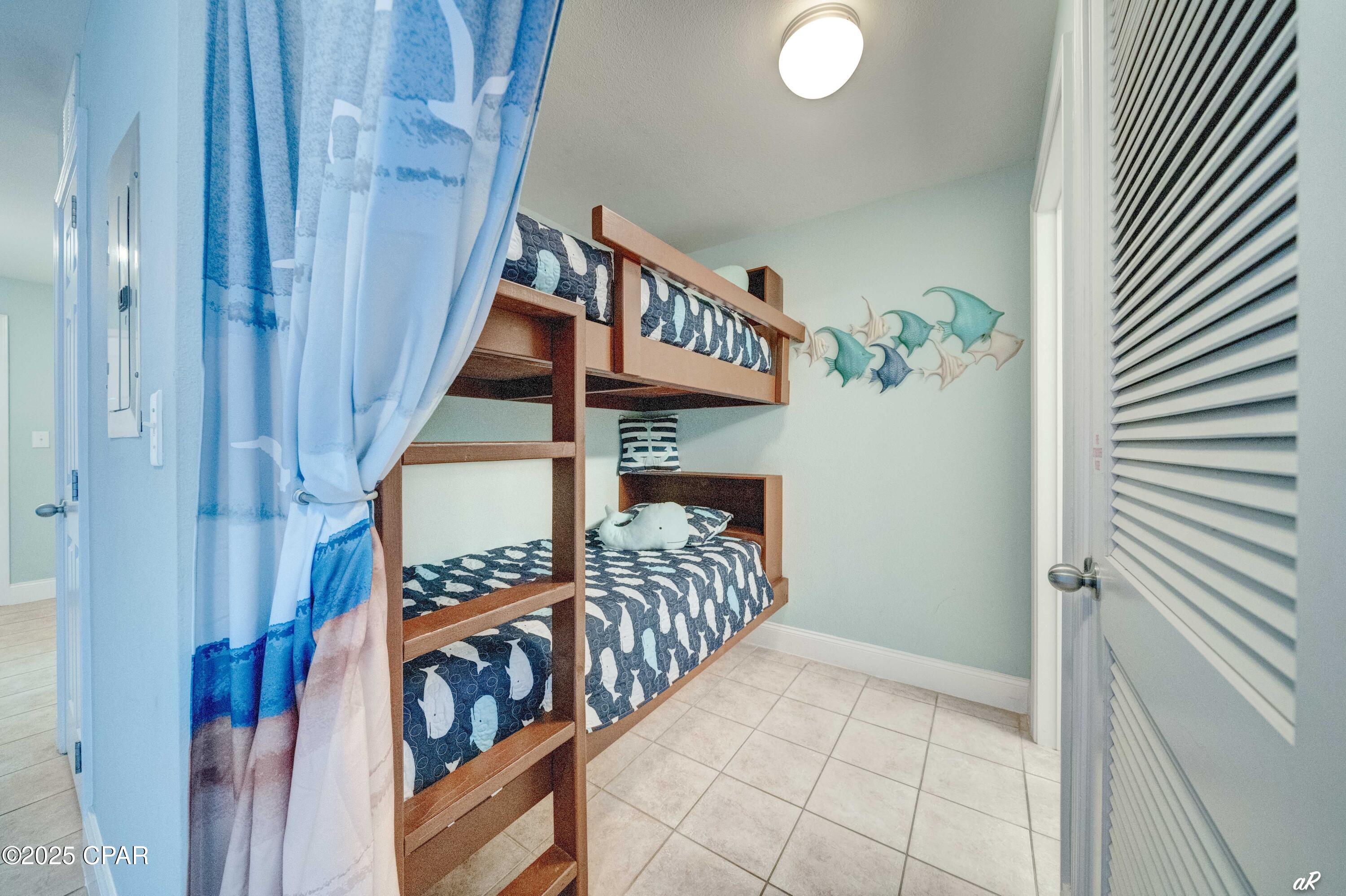 Image 15 For 9860 Thomas Drive 1516